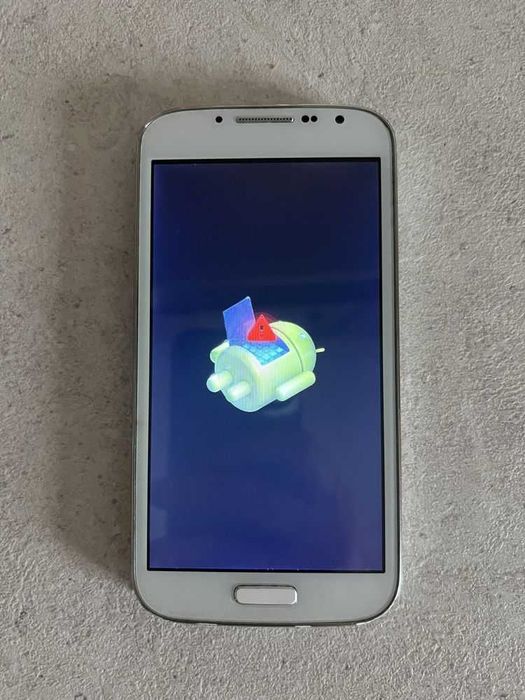 Samsung Galaxy S4 GT-I9502+ . проблем с Андроид