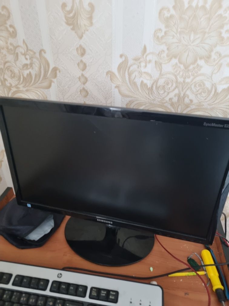 Gtx 1650 super i5 4590 игровой компьютер с монитором 22 дюйма