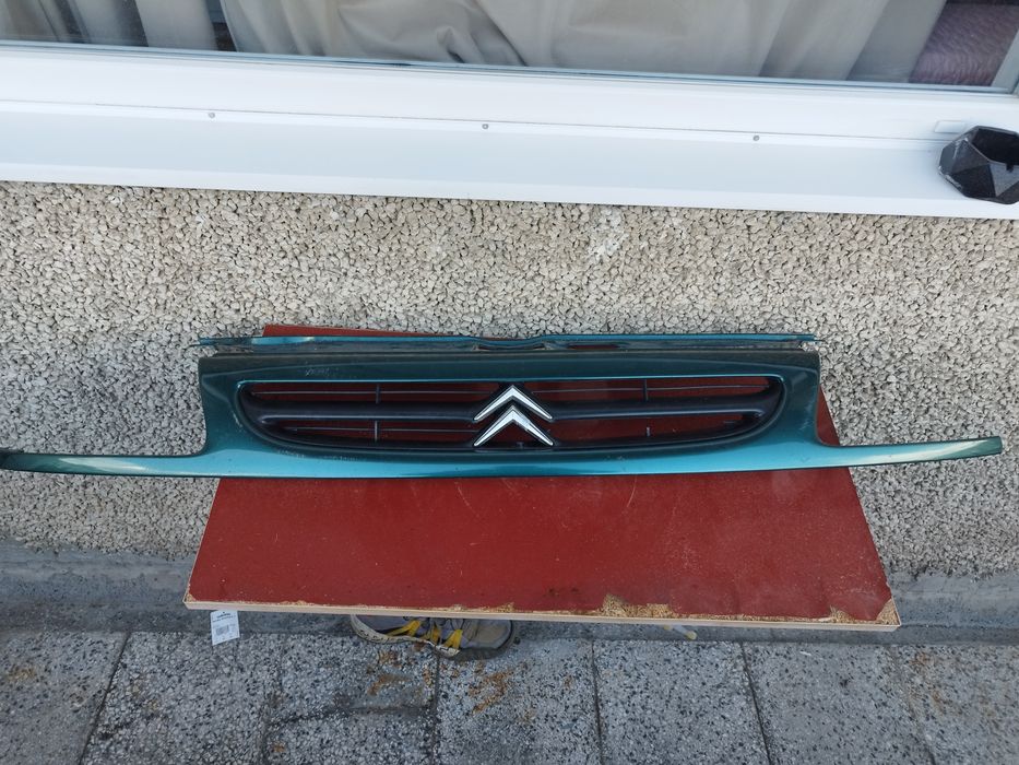Предна маска за Ситроен саксо