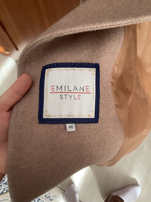 Пальто демисезонное