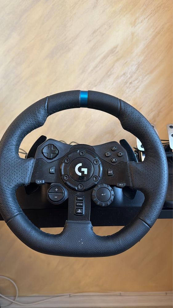 Продавам G923(Още в гаранция)