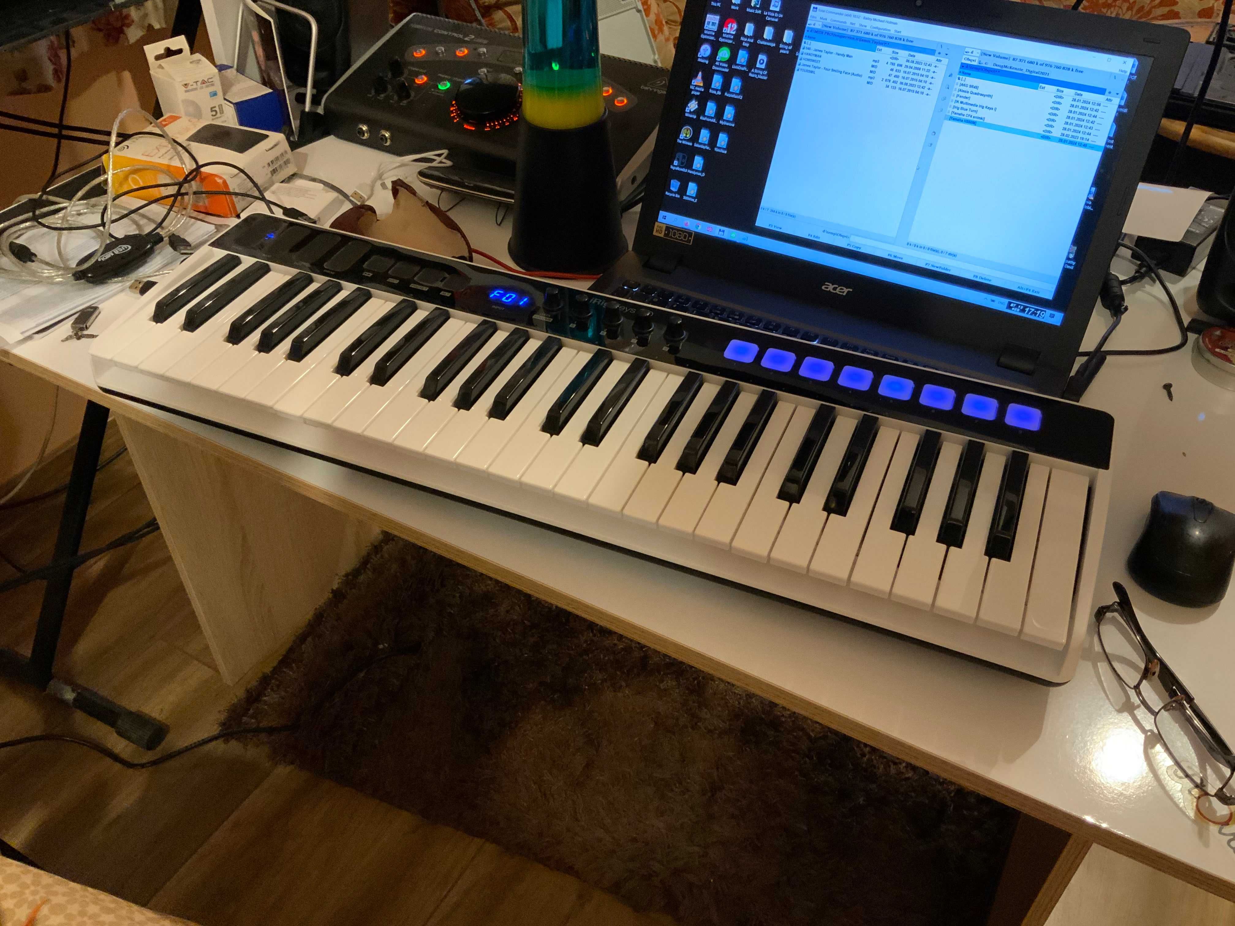 iRig Keys I/O 49 keyboard