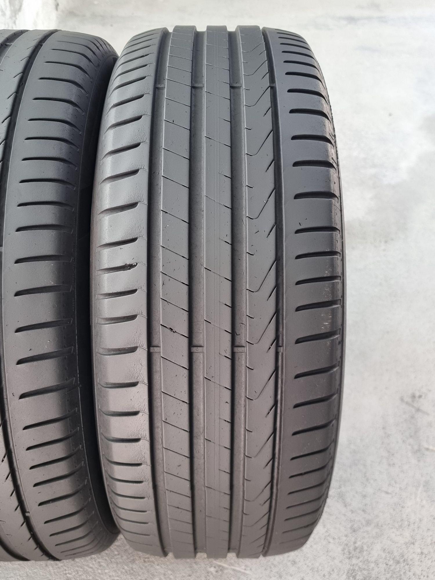 "Dot22" 205/55/16 Pirelli 2Броя: 180лв 6мм