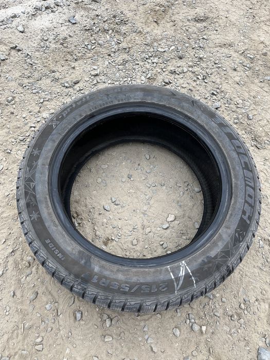 Один штук зимние липучка Tracmax 215/55/R17