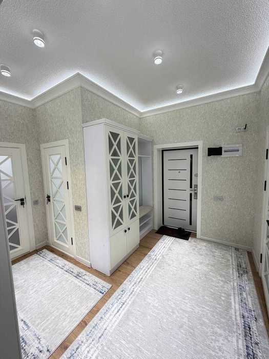 самарканд шахрида 3 хонали, 5-қаватда квартира сотилади