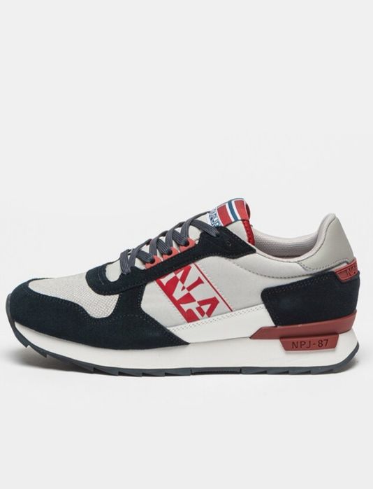 Vand adidasi Napapijri ,sunt noi în cutia originala