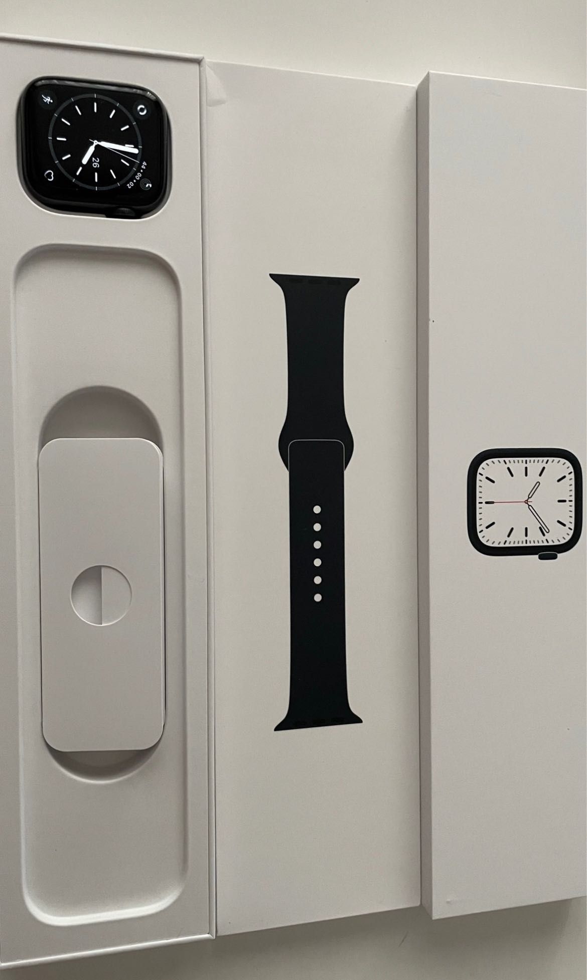 Apple Watch 6, GPS, 44 mm