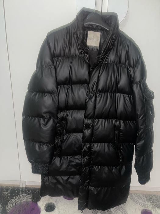 Зимняя куртка moncler