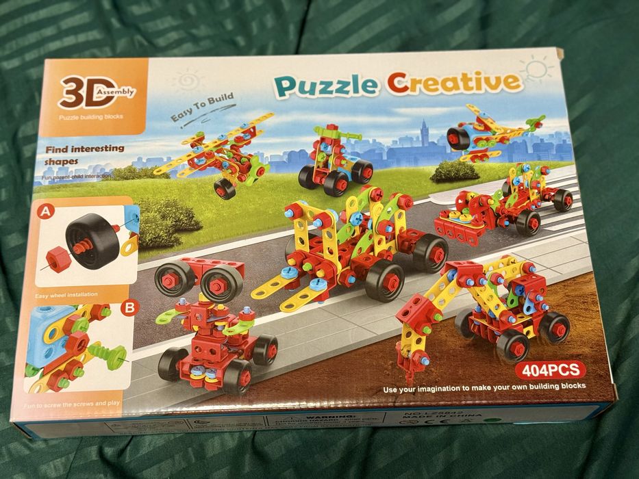 Set de constructie cu surubelnita electrica