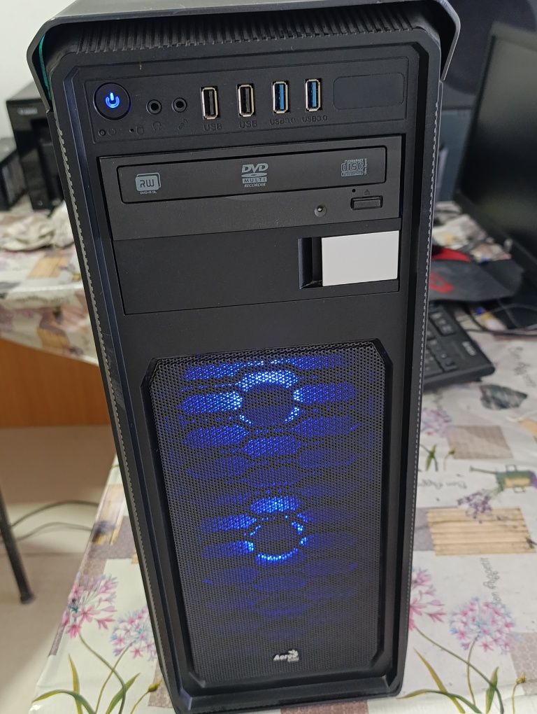 Igrovoy va montajniy kompyuter sotiladi. i5 9400f, 03y-32 gb, vga-8gb