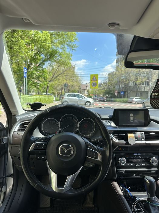Mazda 6 CD175 AT Revolution Top