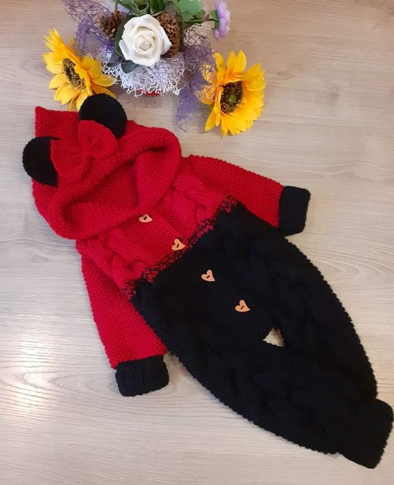 Combinezon cu glugă Minnie Mouse