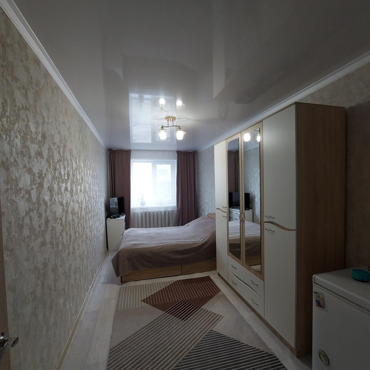 Продам 2 ком квартиру 1/5 р-он ДБС.