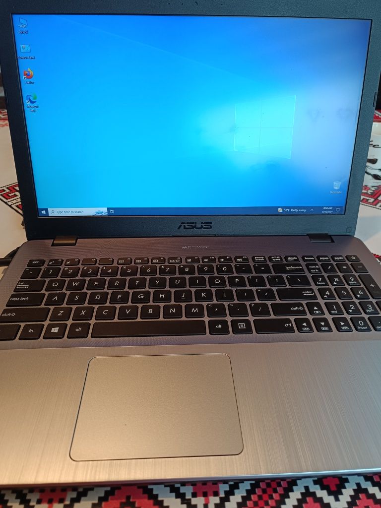 se dezmembrează asus X542  i7 gen8