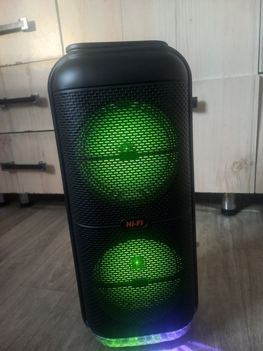 Продам колонку громкую