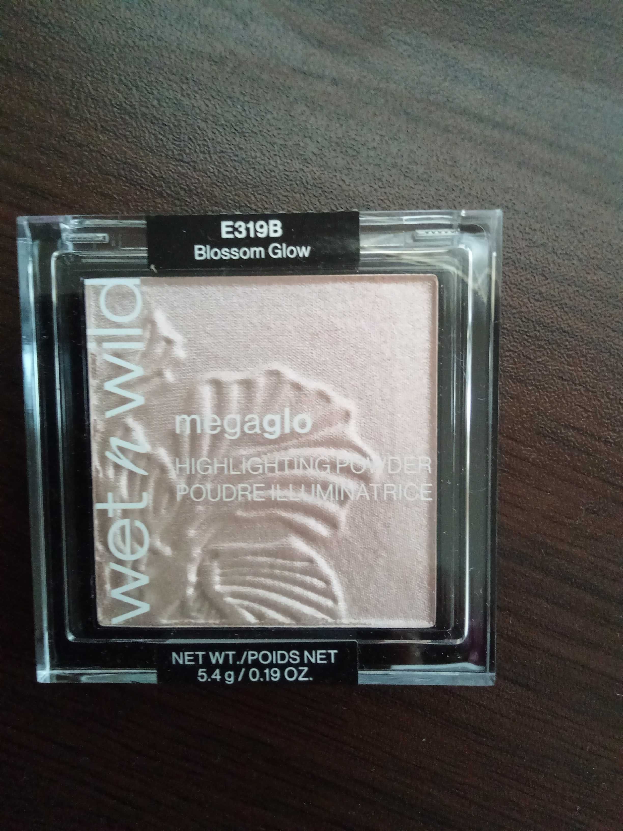 Блясък за лице Wet n Wild MegaGlo, # Blossom glow