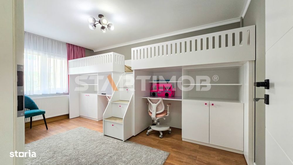 Apartament  renovat 4 camere Centrul Civic