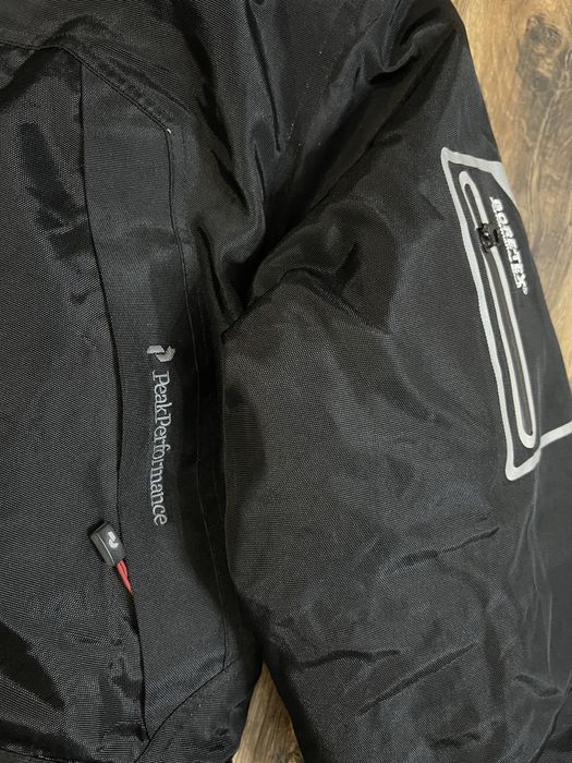 Peak Performance size XL Gore-Tex Down Parka