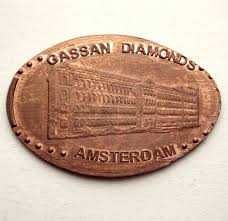 Гвоздик с природным бриллиантом 0,12 карат Голландия Gassan Diamonds