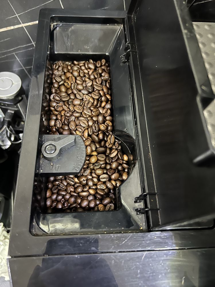 Delonghi PERFECTA Graphic Touch Кафеавтомат