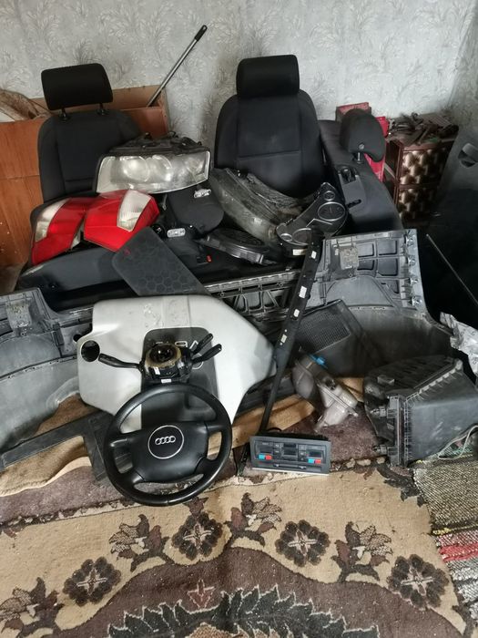 Audi A4 B6 2.5 За Части