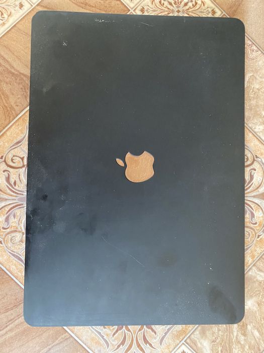 Macbook air 13 2019 продается