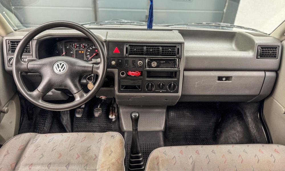 Vând Volkswagen T4 Doka / 2000 / 1.9 TDi 68 CP / Înmatriculat RO