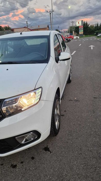 Vand Dacia Logan 1.5 dCi - foarte bine intretinuta