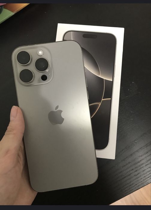 Продам айфон 16 про макс