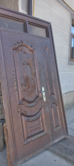 Двер сатылады (есік)