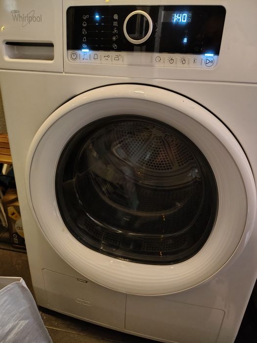 Сушилня whirlpool 6 sense