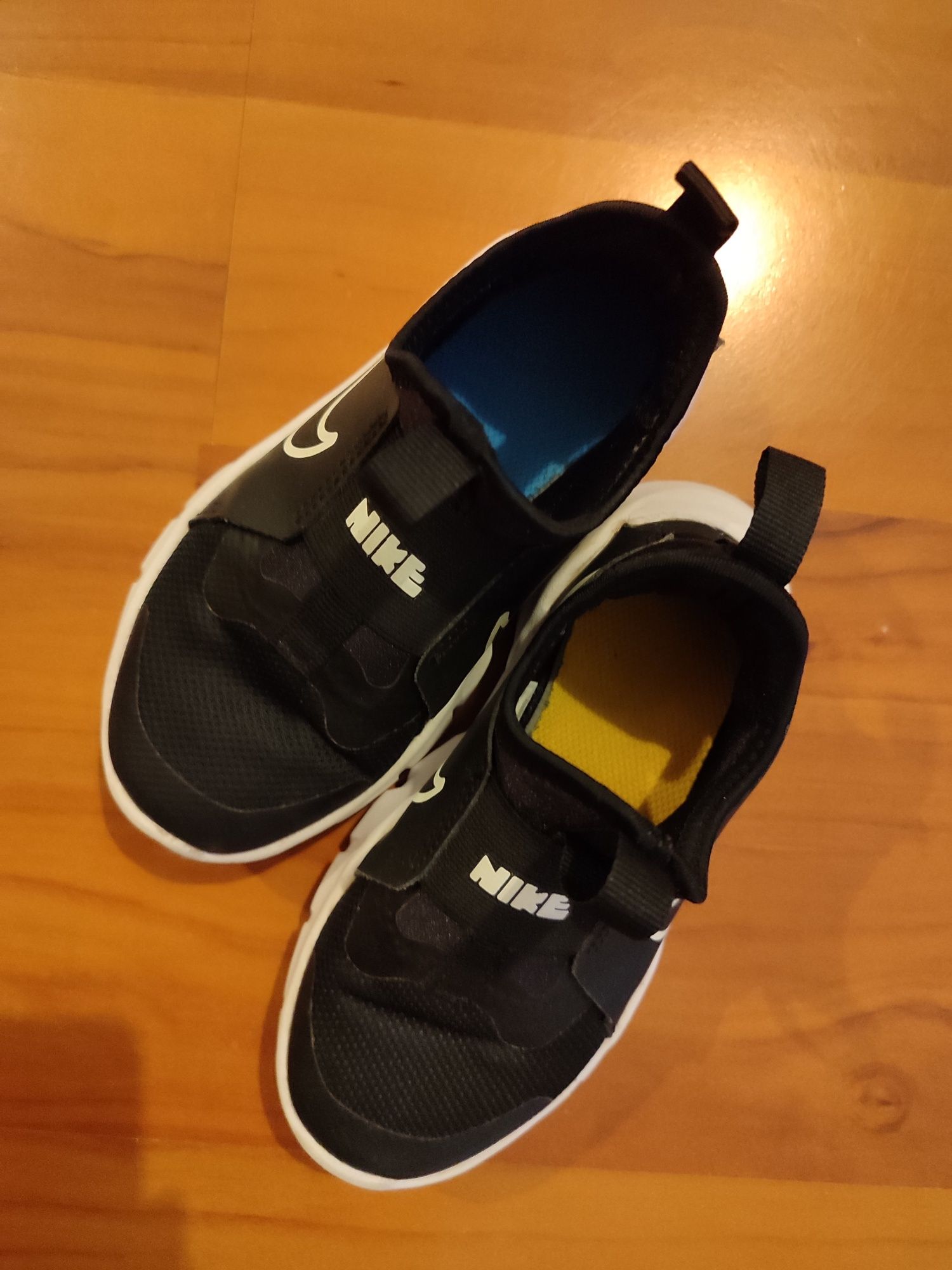 Детски маратонки Nike, размер 28