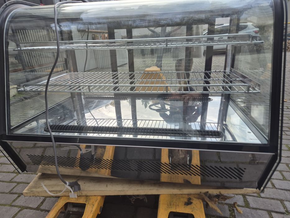 Vitrina rece metro folosita 2 saptamani