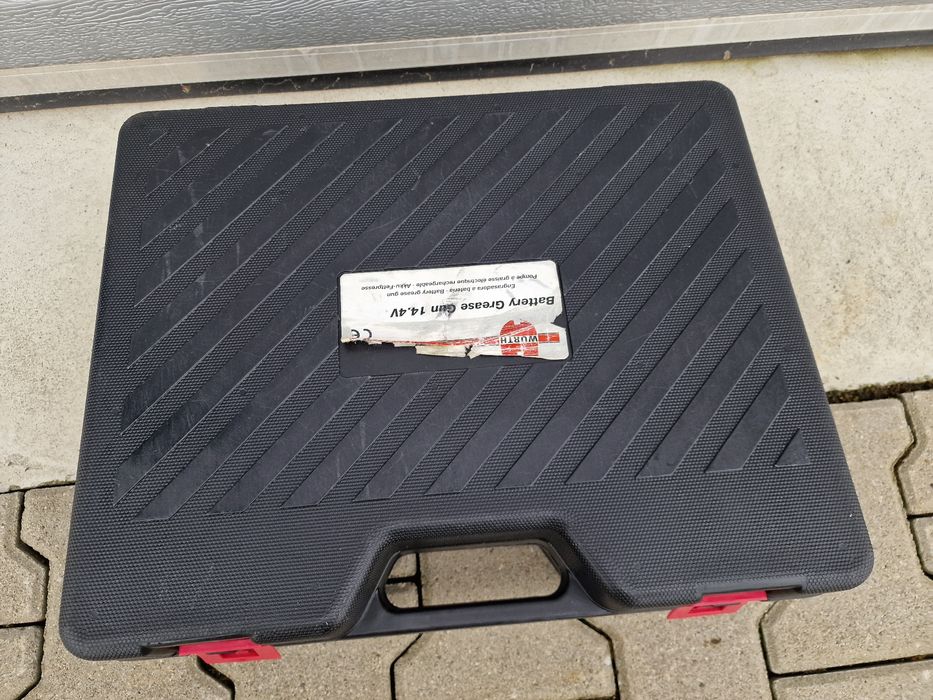 Pistol /Pompă electrică de  gresare pe baterii WURTH Professional