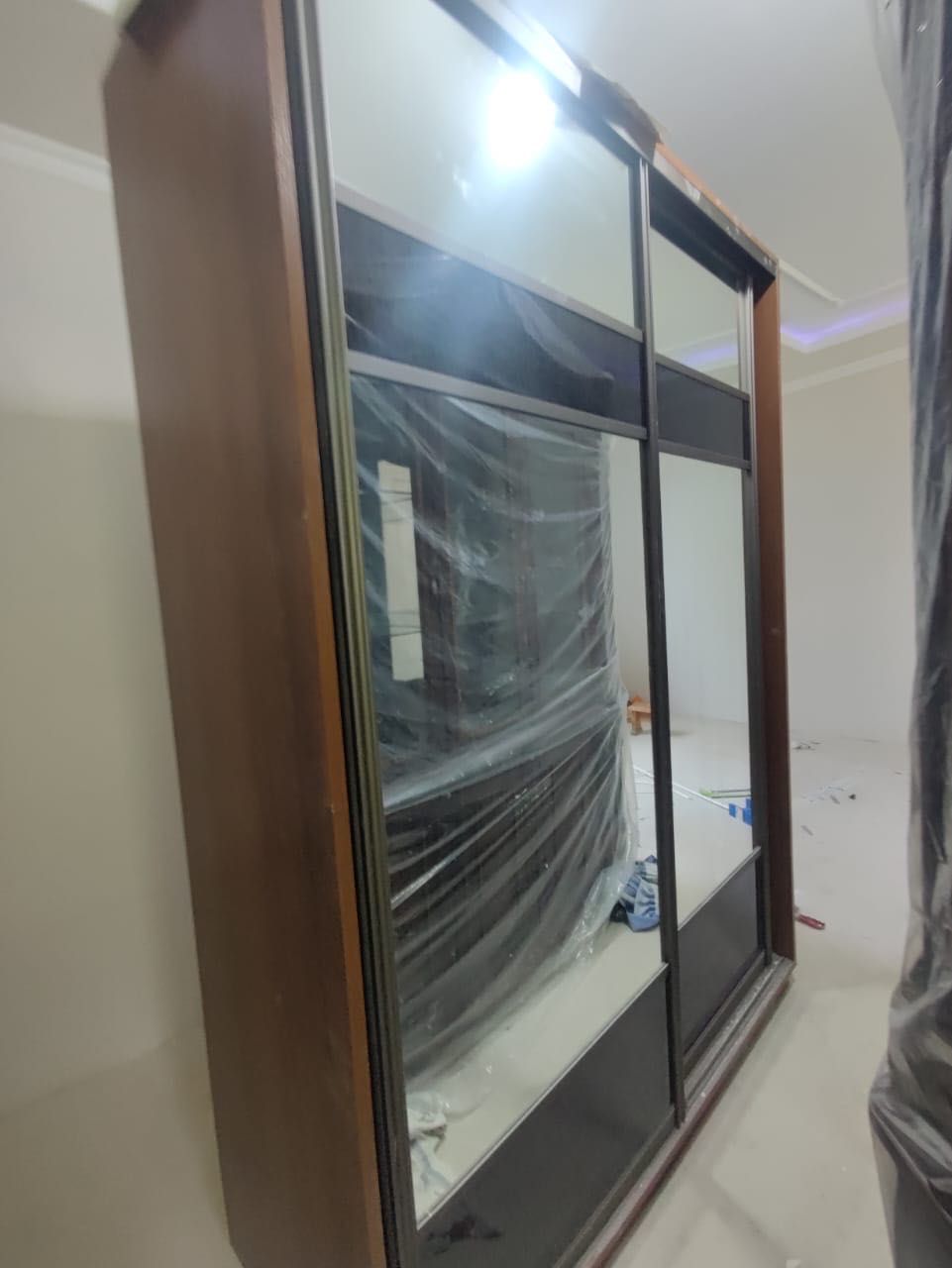 Шкаф для прихожей