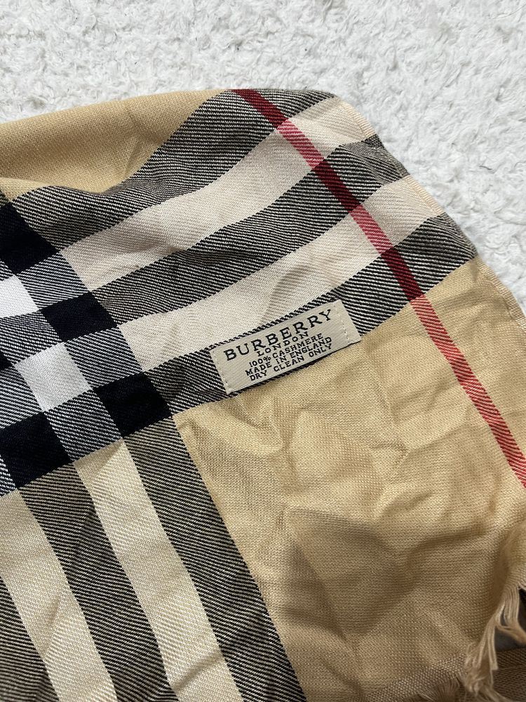 Esarfa Burberry 100% cașmir