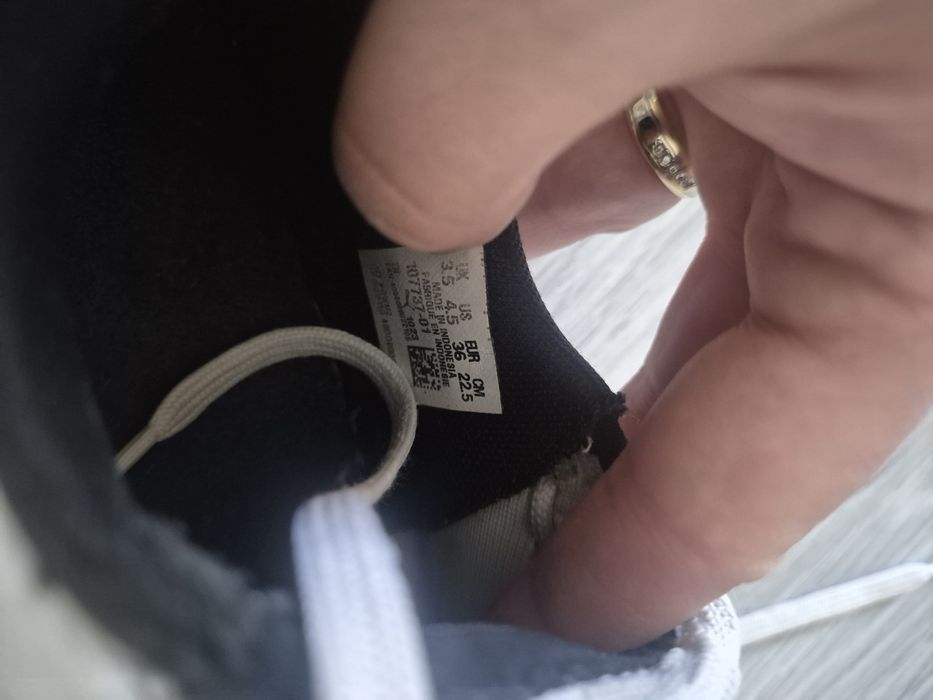 Ghete fotbal sintetic nr 36 Puma