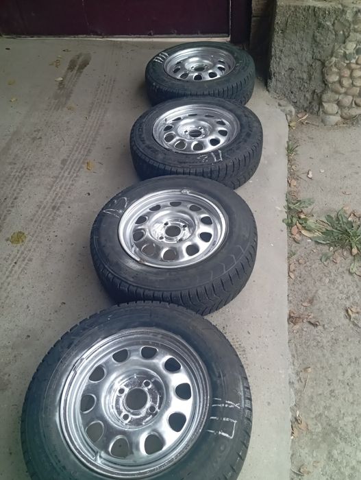 Шины с дисками 185/70/14