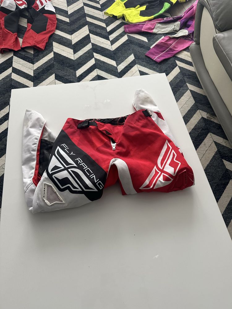 pantaloni enduro motocross motocicleta protectie protectii