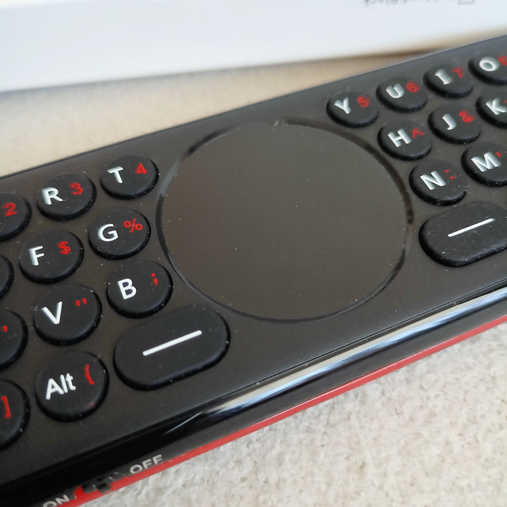 Telecomanda smart cu tastatura, Air Mouse, Touch Pad,