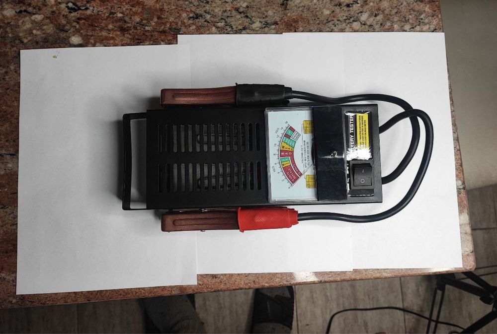 Товарна вилка.aналогов тестер за aкумулатори 12, 6V.Battery Tester