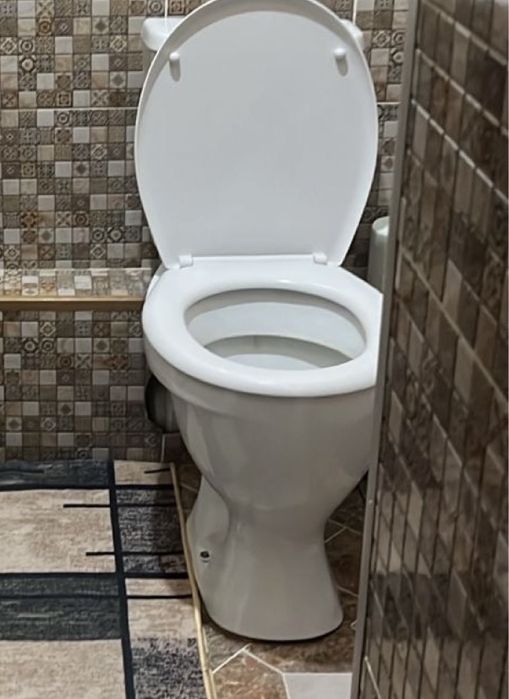 Унитаз продается