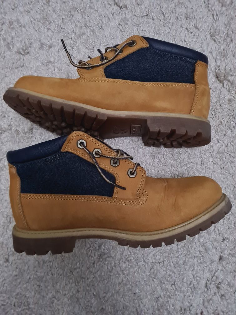 Ghete Timberland 40