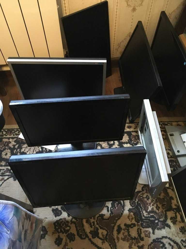 Рабочие 19 дюймовые LCD и LED мониторы. Возможно доставка.