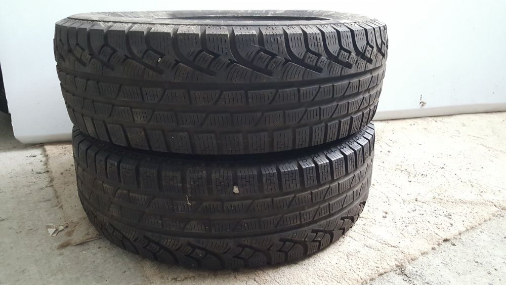 225 65 17 пирели 2 броя