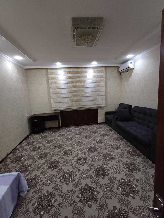 СРОЧНО !! Продается квартира в Яшнабаде 2/3/5 ( 80 кв/м ) Паркентский