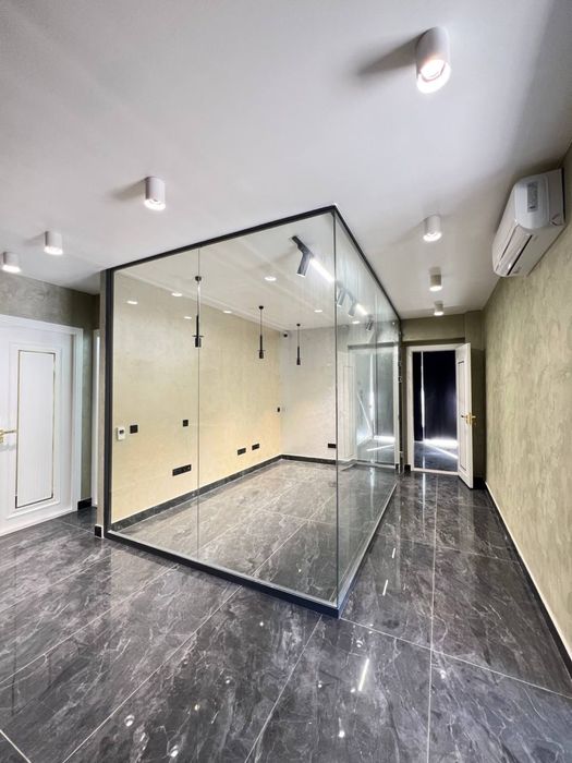 Аренда помещение на Ц1 56м2, угловое помещение с ремонтом