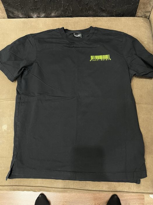 Armani , Armani exchange , Diesel , 11 , Calvin klein , levis