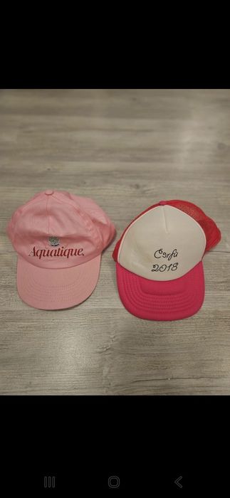 Lot de sepci fete one size Corfu 2018 & Aquatique (ambele la 15 lei)