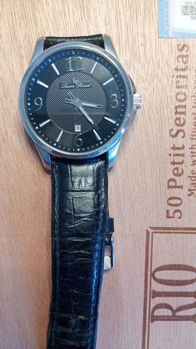 Ceas Lucien Piccard cuartz. 160 roni.Usor negociabil